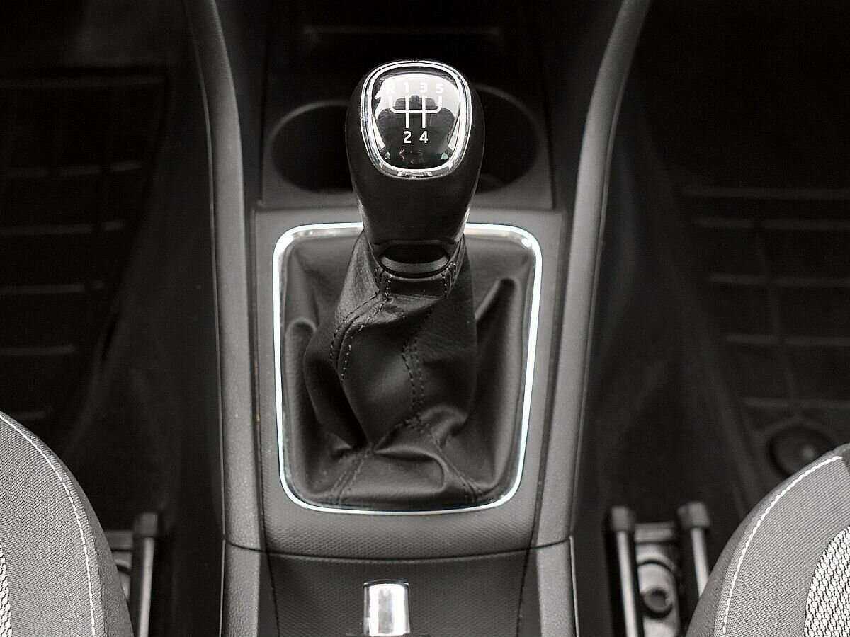 Skoda Rapid с пробегом — 2019 год. Фото: #12
