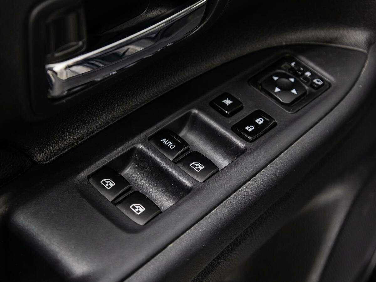 Mitsubishi Outlander с пробегом — 2016 год. Фото: #18