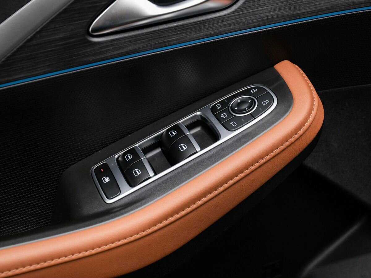 OMODA C5 с пробегом — 2023 год. Фото: #16