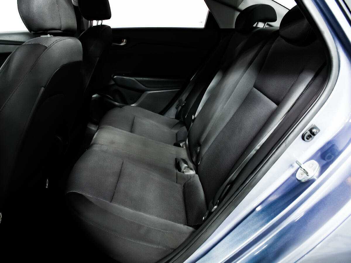 Hyundai Solaris с пробегом — 2017 год. Фото: #11