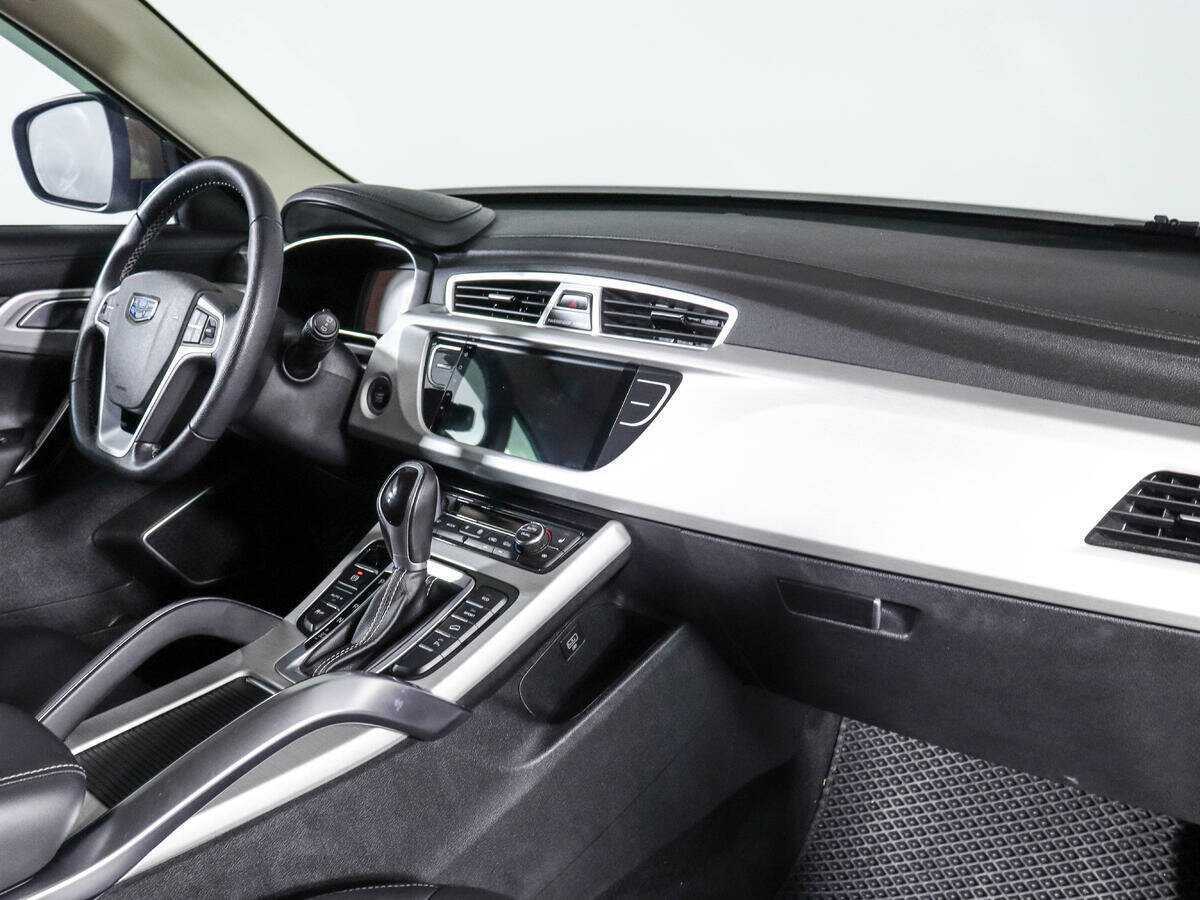 Geely Atlas с пробегом — 2021 год. Фото: #8