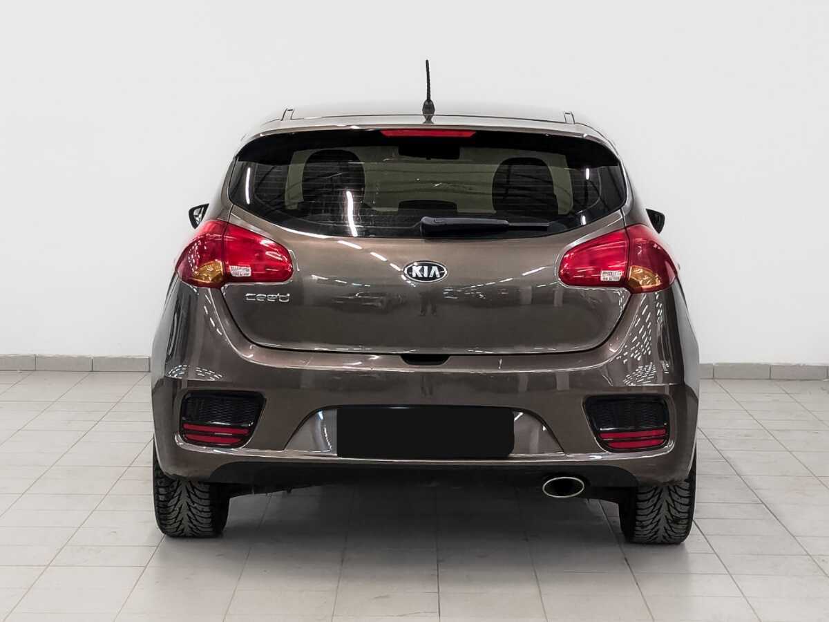 Kia Ceed с пробегом — 2016 год. Фото: #5