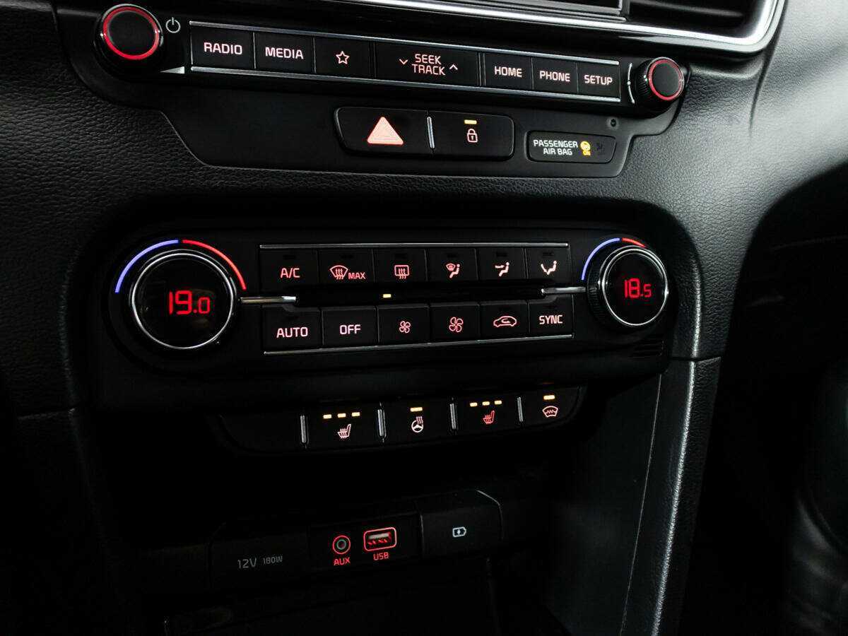 Kia Ceed с пробегом — 2019 год. Фото: #18