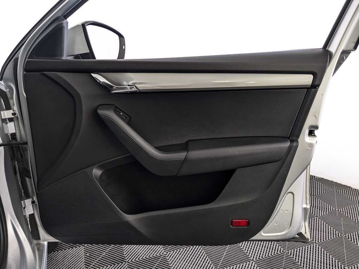 Skoda Octavia с пробегом — 2017 год. Фото: #20