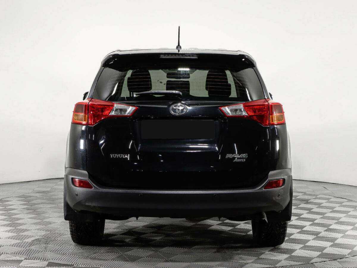 Toyota RAV4 с пробегом — 2013 год. Фото: #5