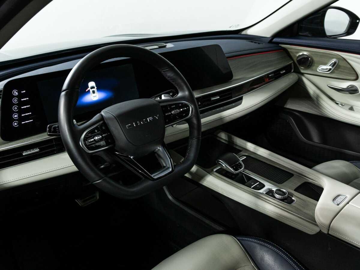 Chery Arrizo 8 с пробегом — 2023 год. Фото: #10