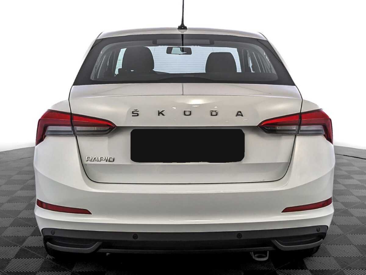 Skoda Rapid с пробегом — 2020 год. Фото: #5