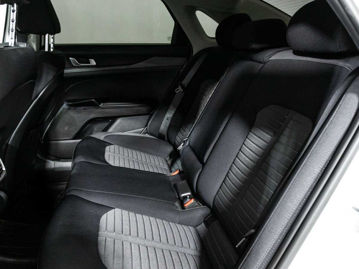 Kia K5 с пробегом — 2021 год. Фото: #9