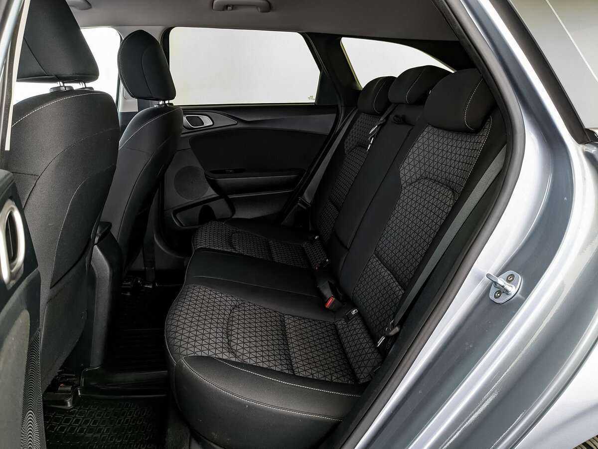 Kia Ceed с пробегом — 2019 год. Фото: #13