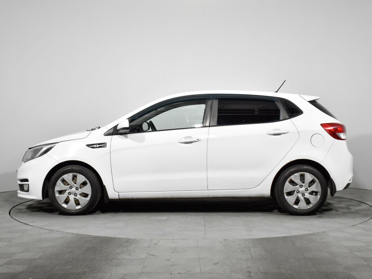 Kia Rio с пробегом — 2016 год. Фото: #7
