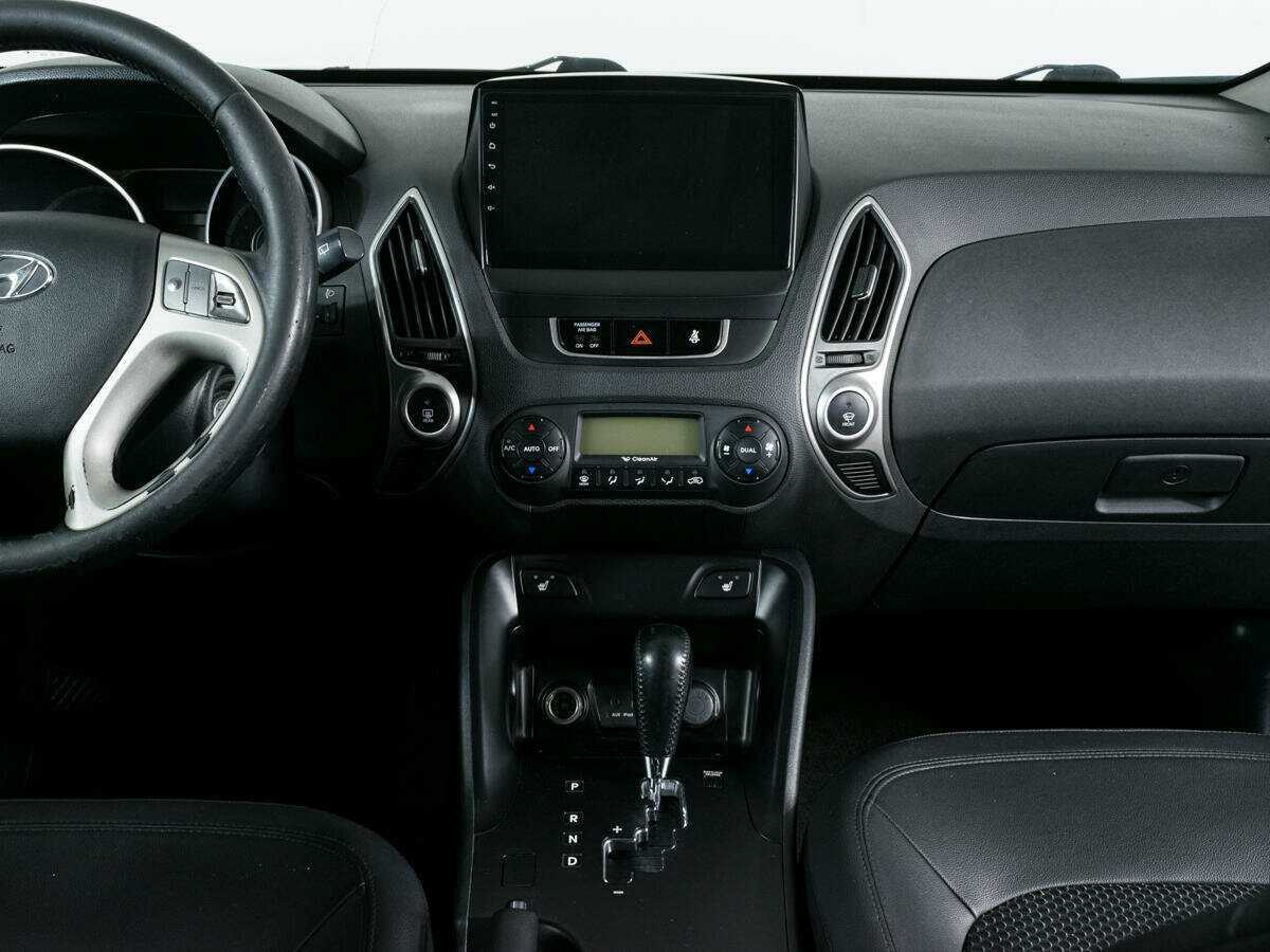 Hyundai ix35 с пробегом — 2012 год. Фото: #6