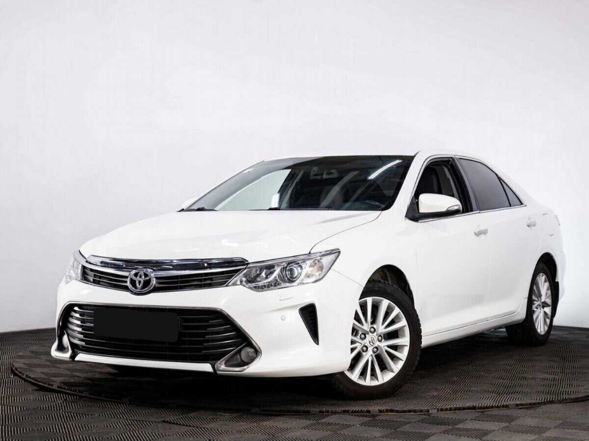 Toyota Camry с пробегом — 2014 год. Фото: #0