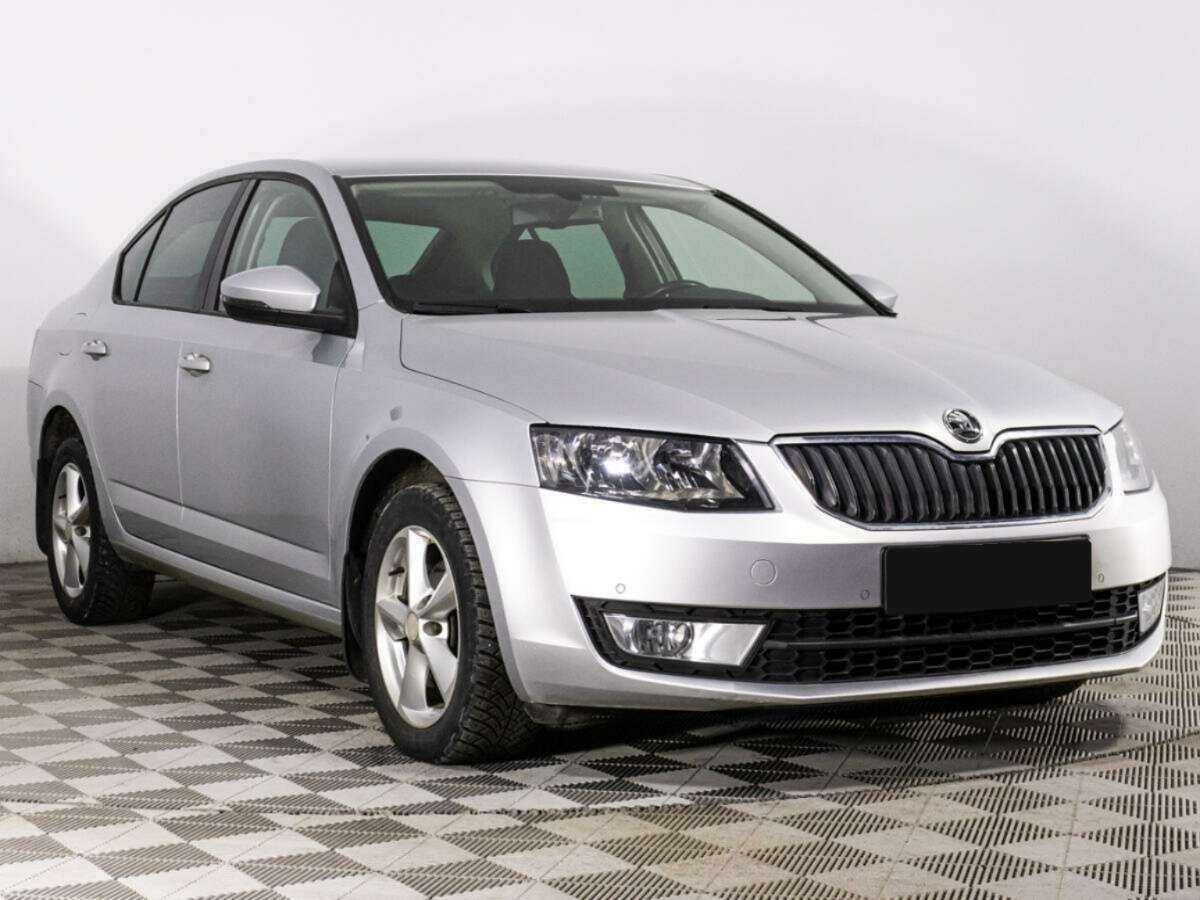 Skoda Octavia с пробегом — 2015 год. Фото: #1