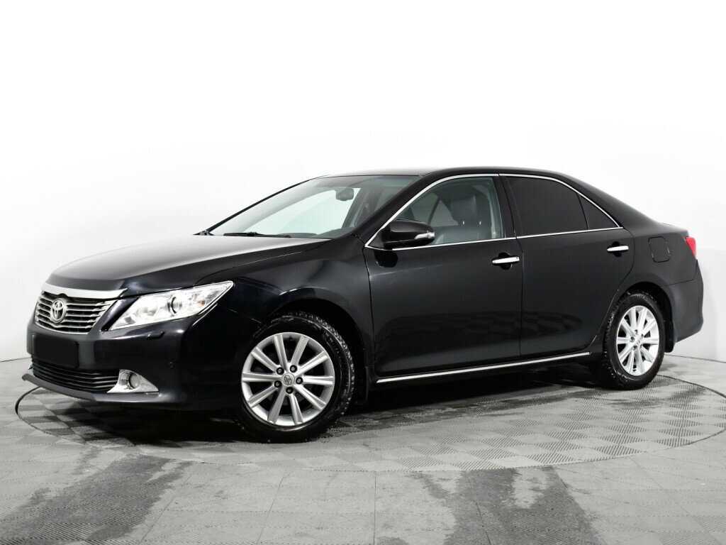Toyota Camry с пробегом — 2014 год. Фото: #0