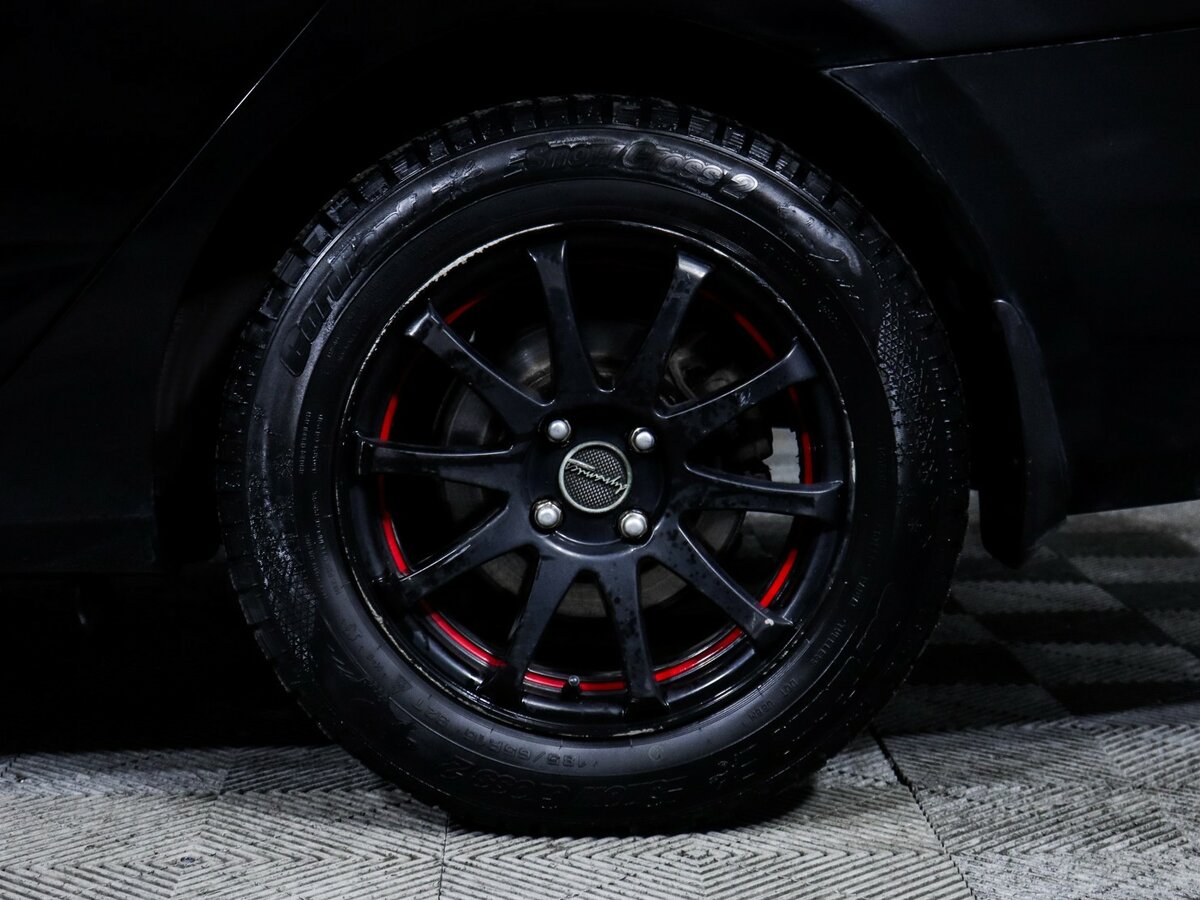 Hyundai Solaris с пробегом — 2015 год. Фото: #11