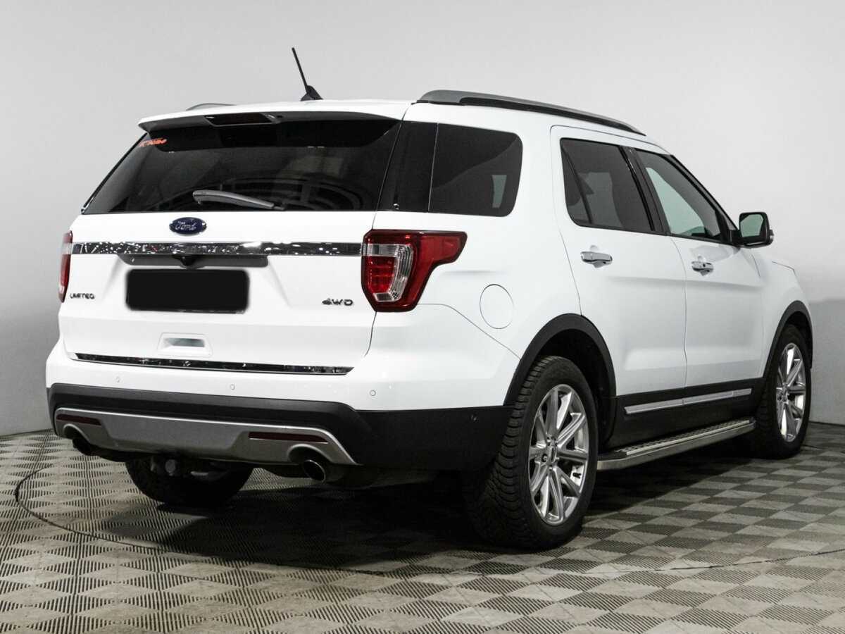 Ford Explorer с пробегом — 2017 год. Фото: #4
