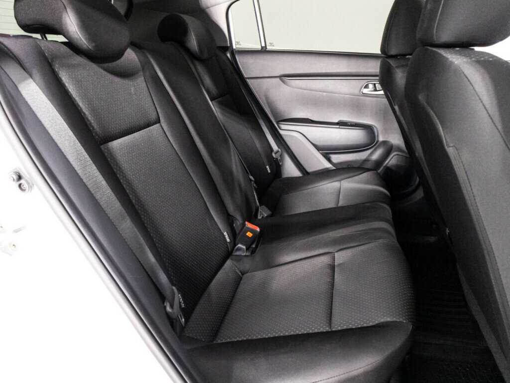 Kia Rio с пробегом — 2022 год. Фото: #17