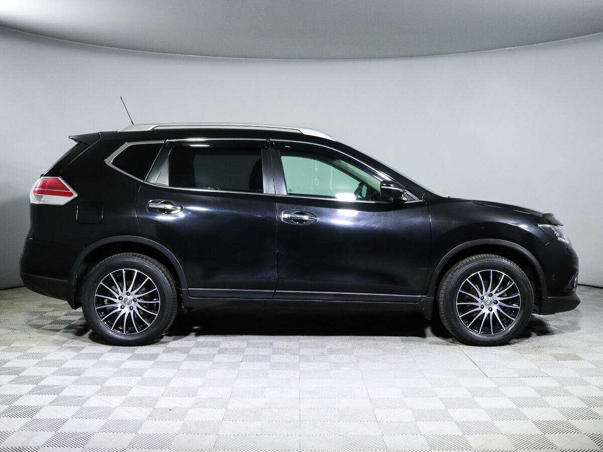 Nissan X-Trail с пробегом — 2015 год. Фото: #3