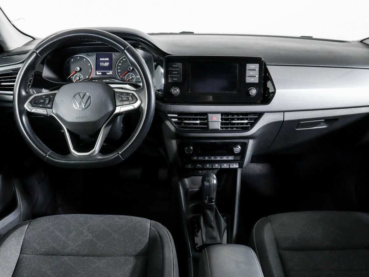 Volkswagen Polo с пробегом — 2021 год. Фото: #8