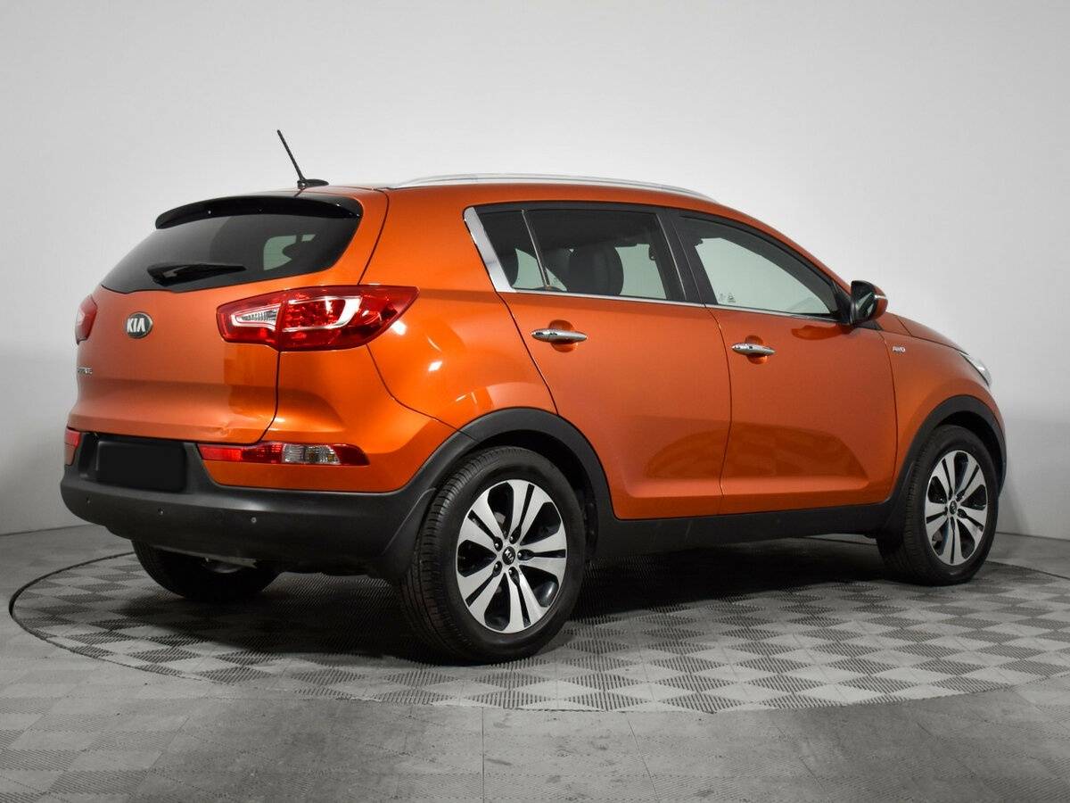 Kia Sportage с пробегом — 2014 год. Фото: #4