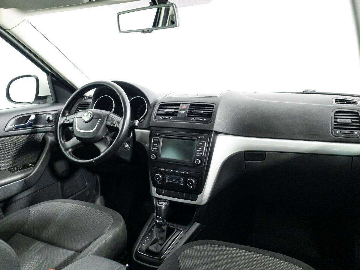 Skoda Yeti с пробегом — 2013 год. Фото: #8