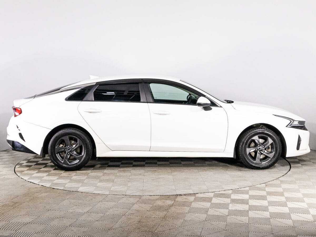 Kia K5 с пробегом — 2021 год. Фото: #3