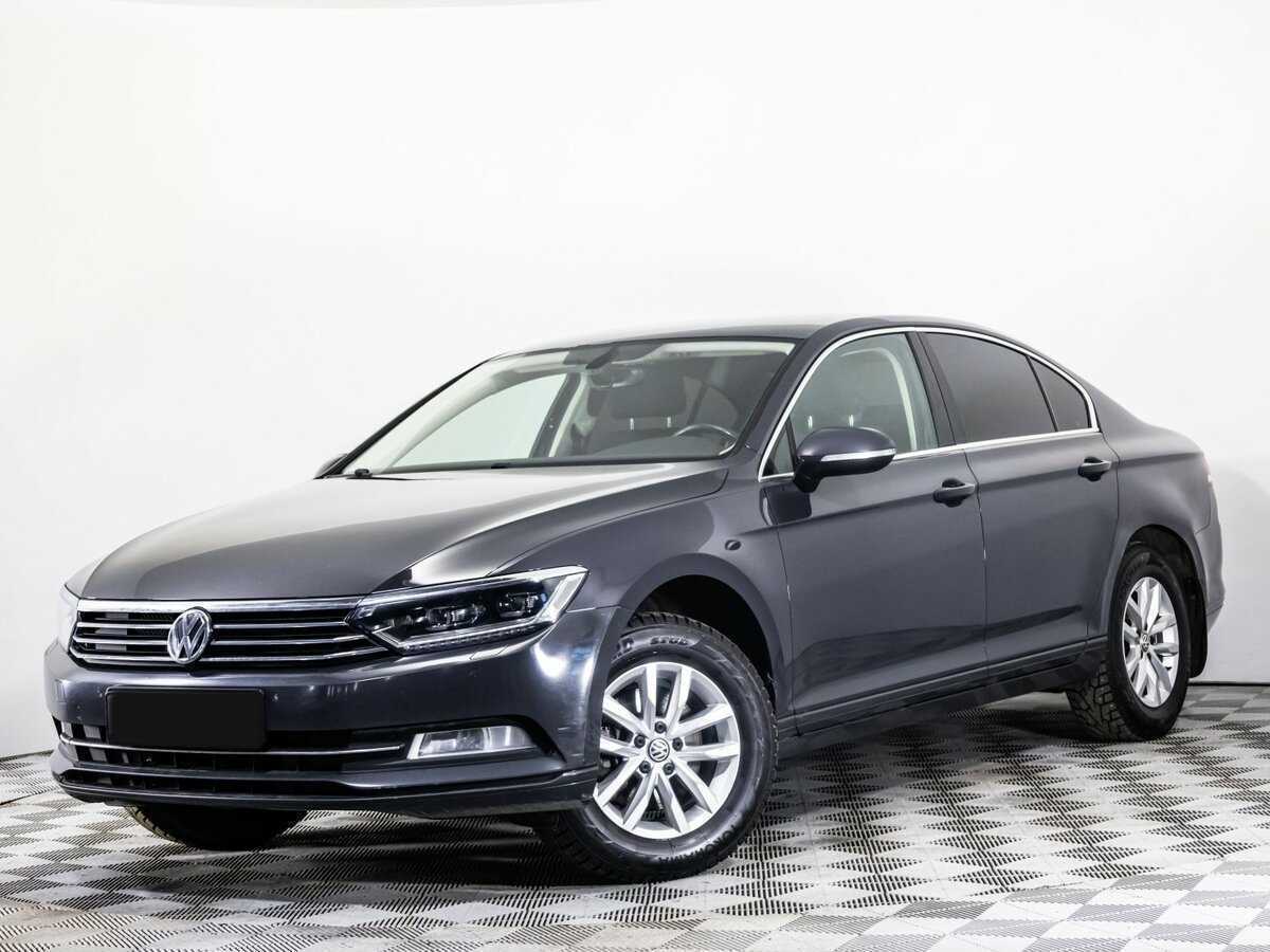 Volkswagen Passat с пробегом — 2018 год. Фото: #0