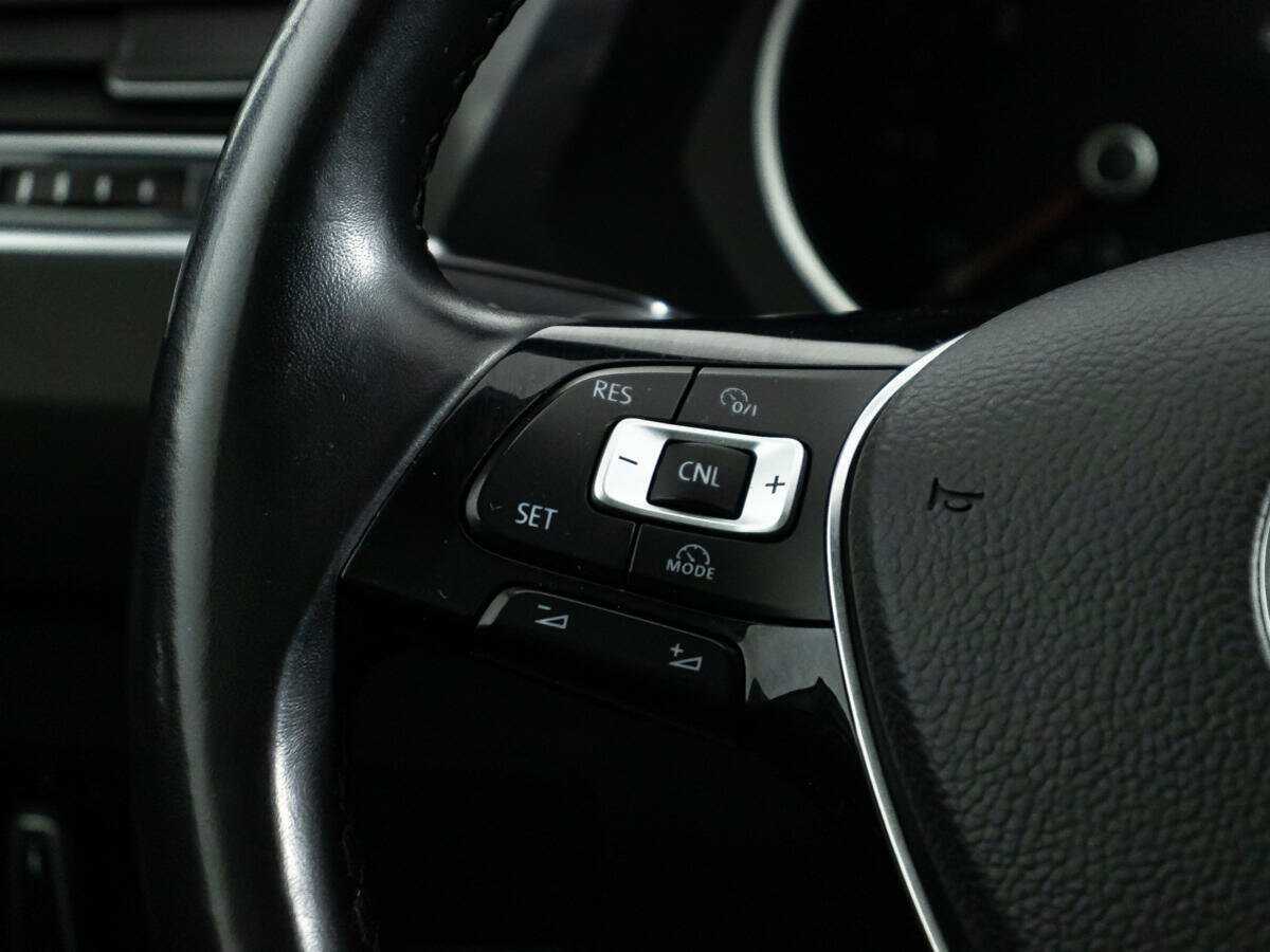 Volkswagen Tiguan с пробегом — 2018 год. Фото: #18