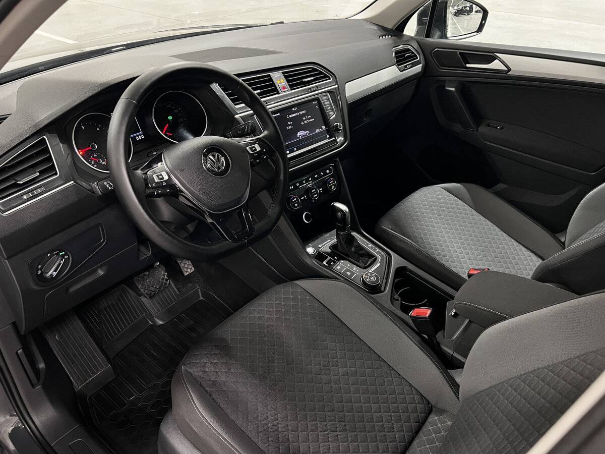 Volkswagen Tiguan с пробегом — 2017 год. Фото: #15