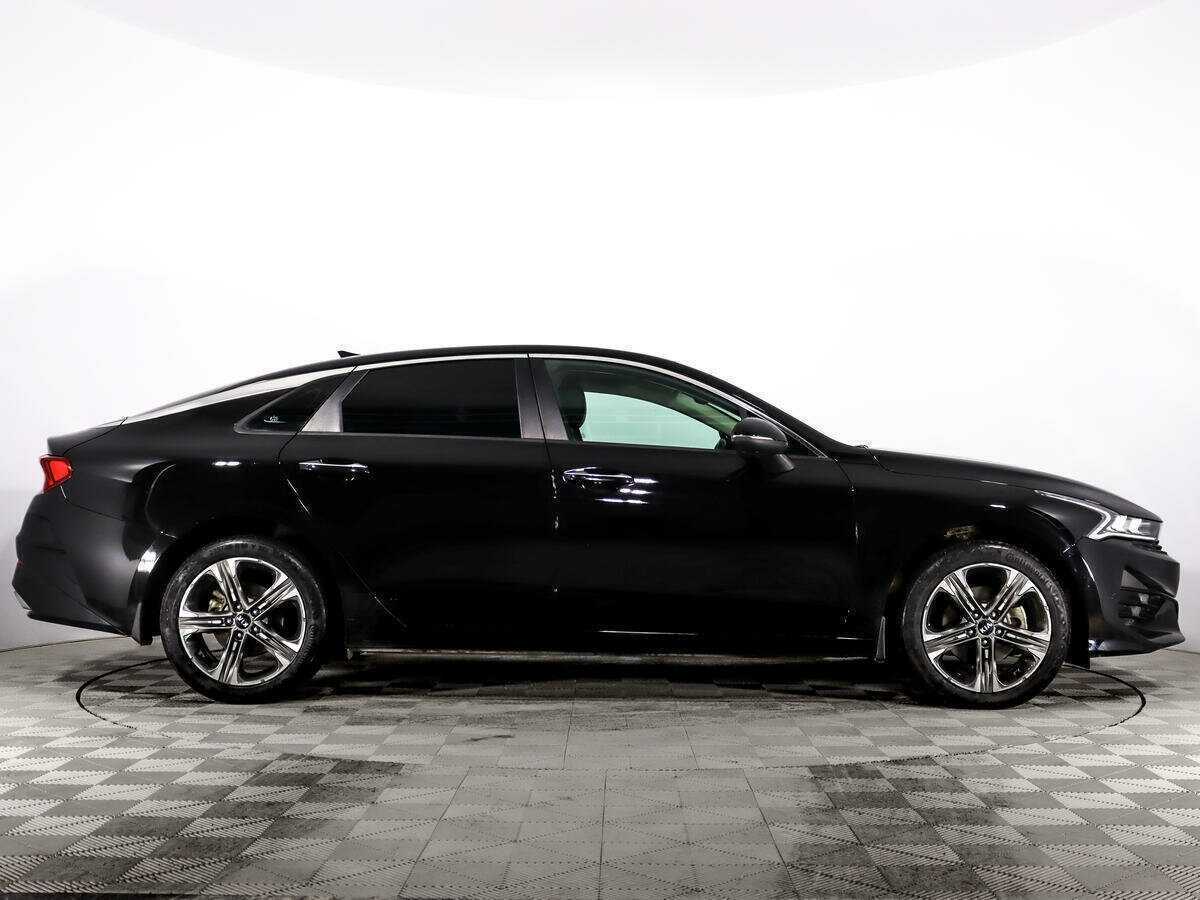 Kia K5 с пробегом — 2020 год. Фото: #3