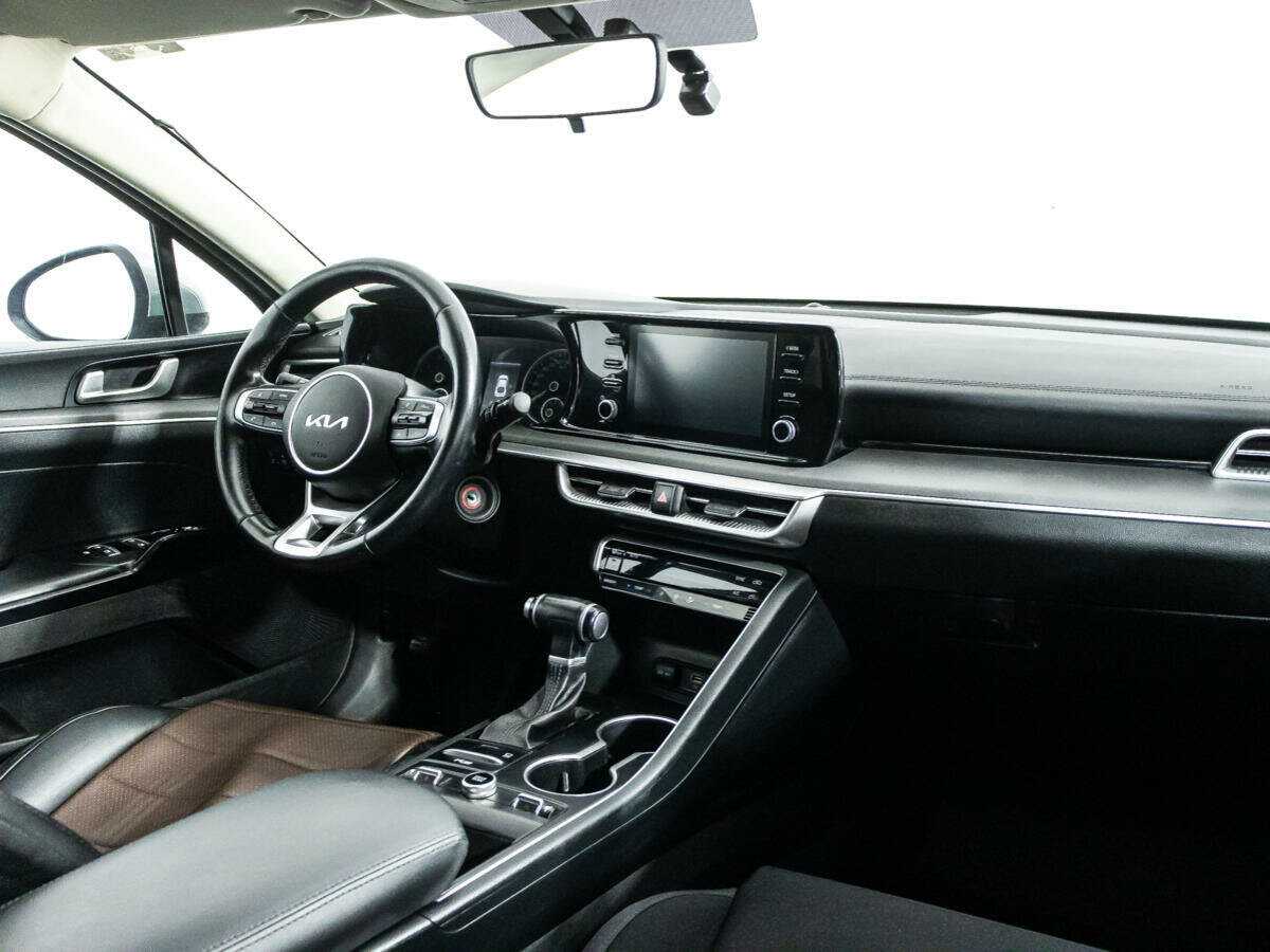 Kia K5 с пробегом — 2021 год. Фото: #8