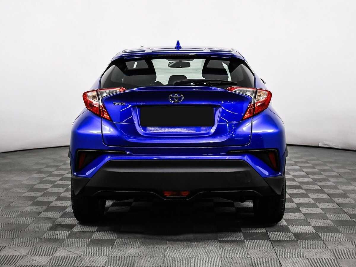 Toyota C-HR с пробегом — 2018 год. Фото: #5