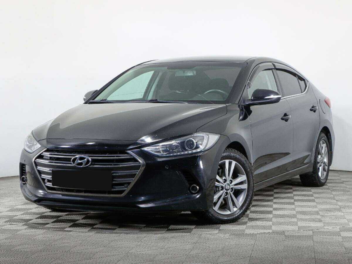 Hyundai Elantra с пробегом — 2017 год. Посмотреть фото