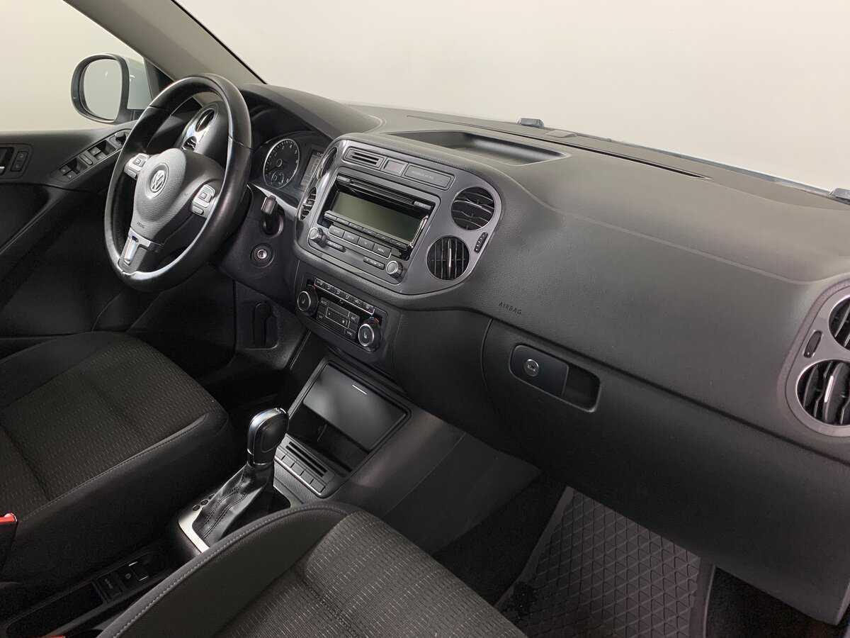 Volkswagen Tiguan с пробегом — 2014 год. Фото: #13