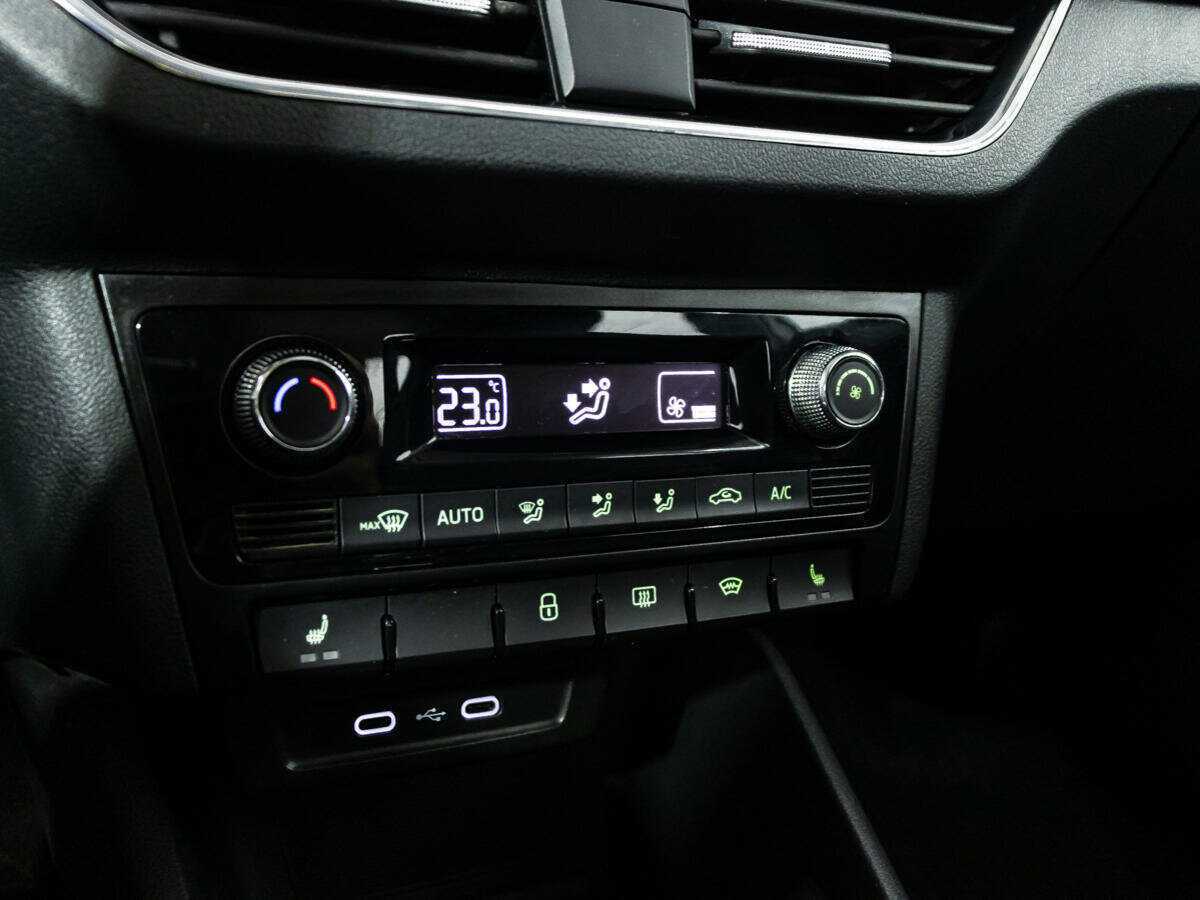 Skoda Rapid с пробегом — 2020 год. Фото: #14