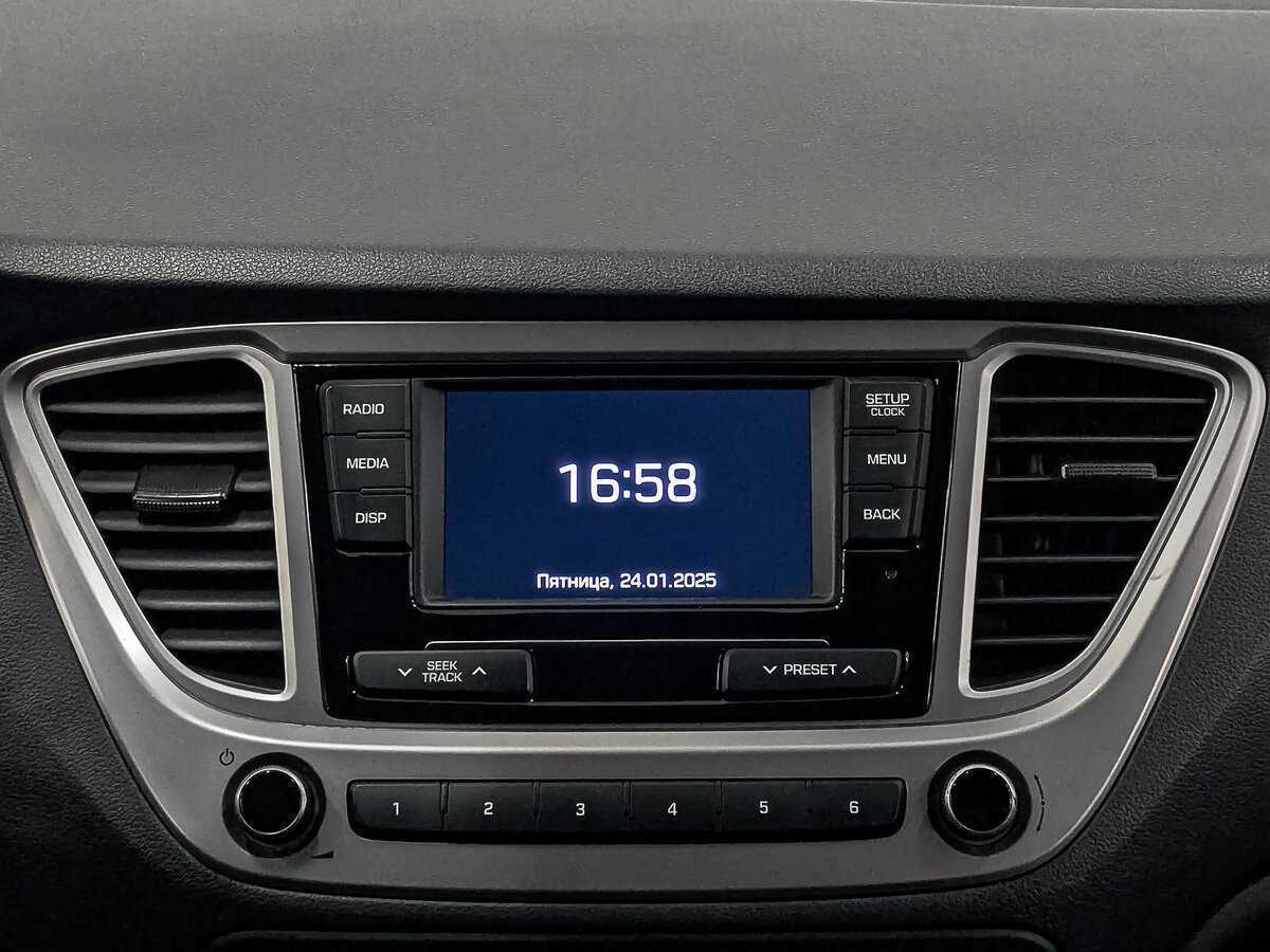 Hyundai Solaris с пробегом — 2020 год. Фото: #14