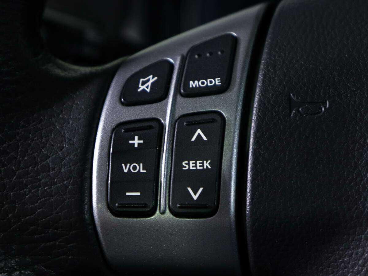 Suzuki SX4 с пробегом — 2013 год. Фото: #14