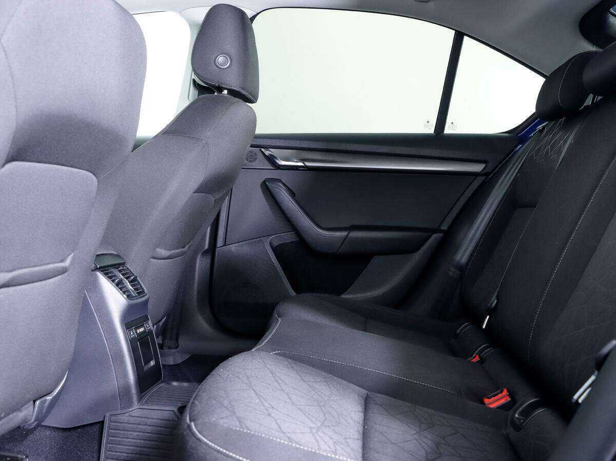 Skoda Octavia с пробегом — 2020 год. Фото: #10