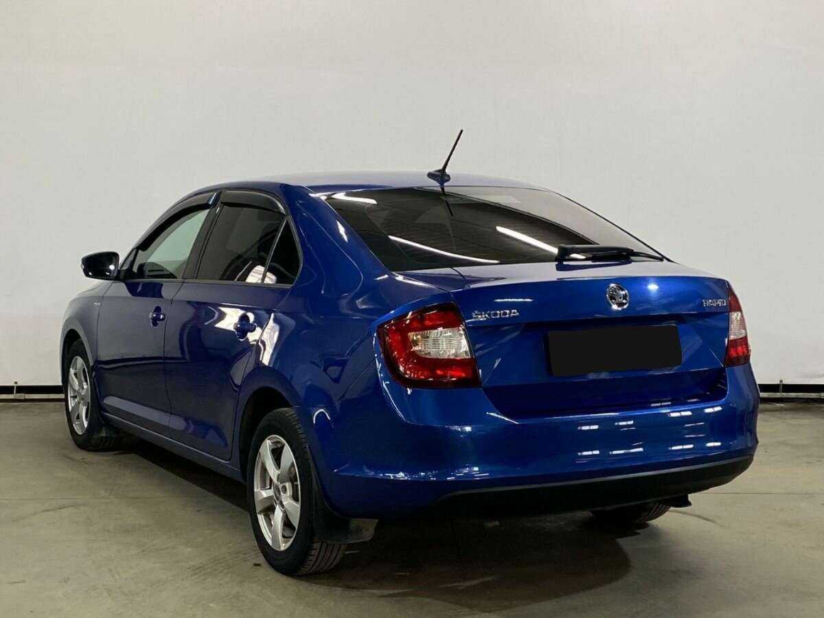 Skoda Rapid с пробегом — 2018 год. Фото: #6