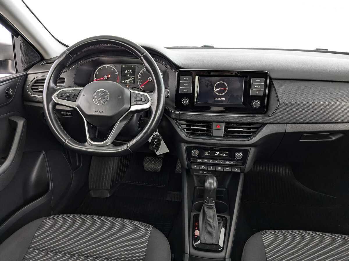 Volkswagen Polo с пробегом — 2021 год. Фото: #16