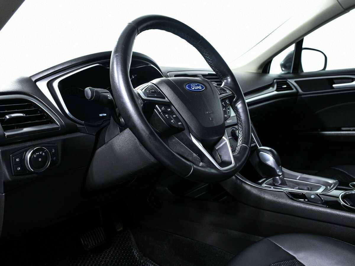 Ford Mondeo с пробегом — 2015 год. Фото: #9