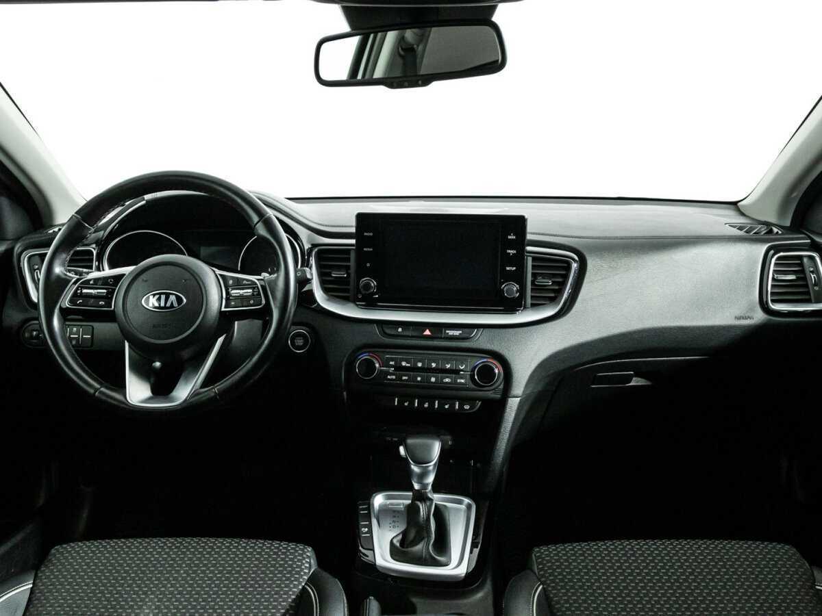 Kia Ceed с пробегом — 2020 год. Фото: #11