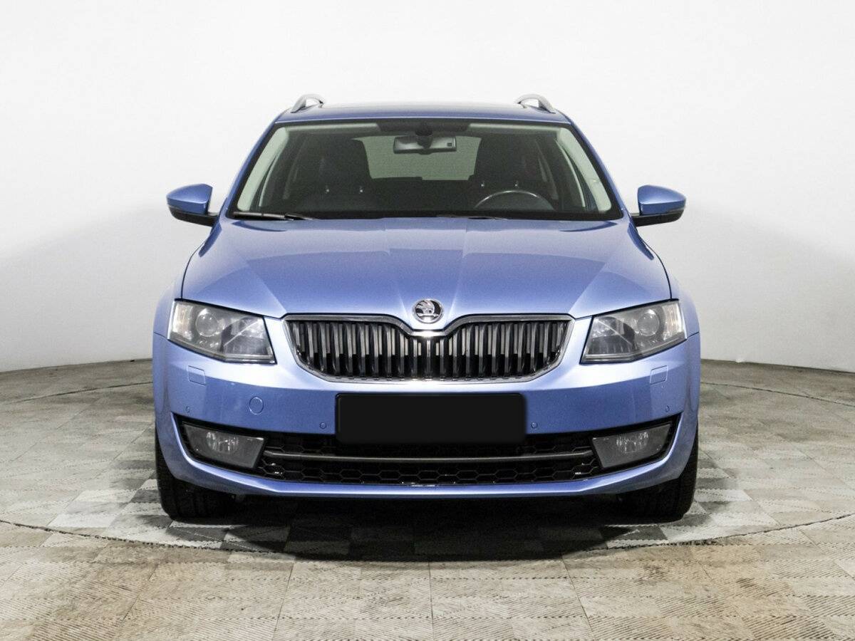 Skoda Octavia с пробегом — 2015 год. Фото: #1