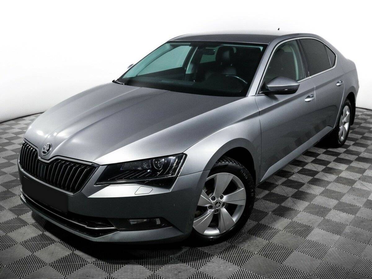 Skoda Superb с пробегом — 2017 год. Фото: #13