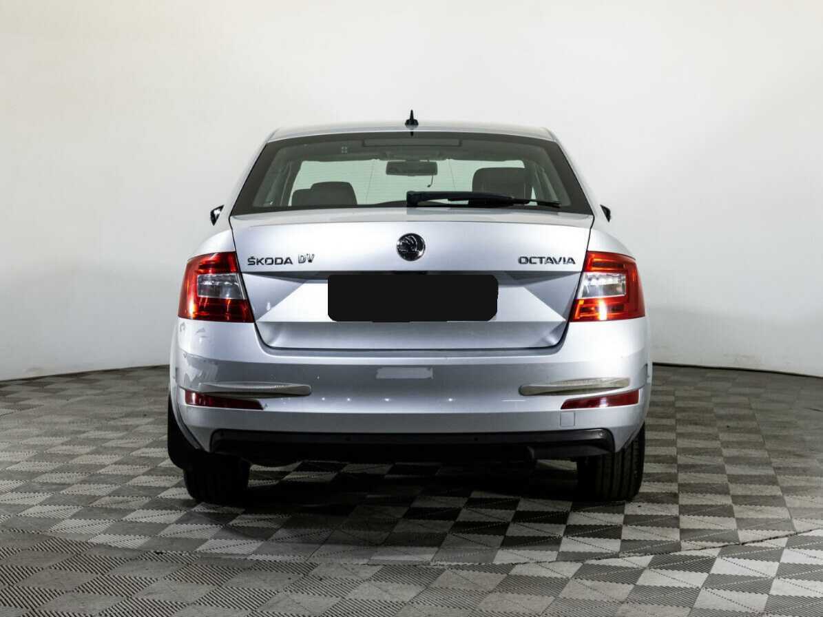 Skoda Octavia с пробегом — 2014 год. Фото: #4