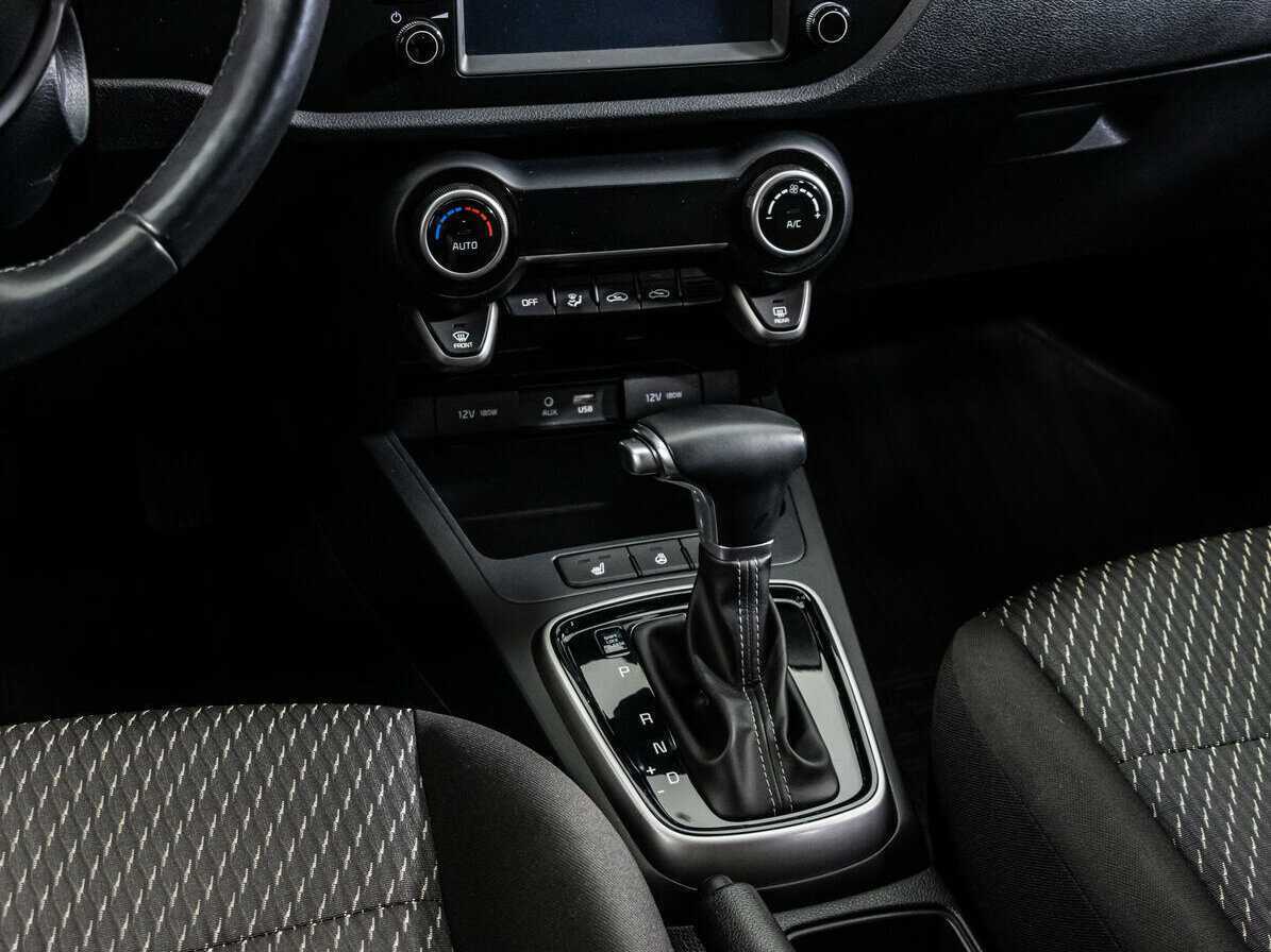 Kia Rio с пробегом — 2019 год. Фото: #13