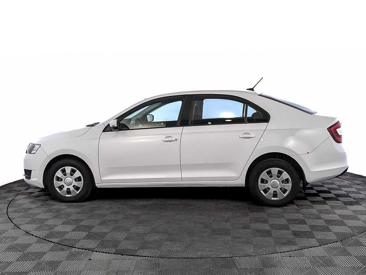 Skoda Rapid с пробегом — 2019 год. Фото: #7