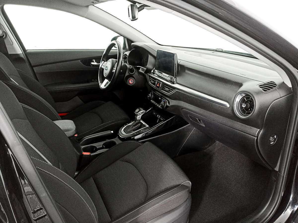 Kia Cerato с пробегом — 2019 год. Фото: #10