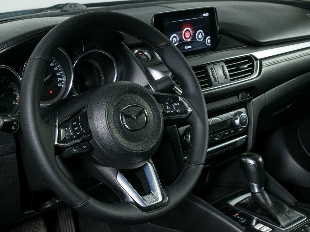 Mazda 6 с пробегом — 2017 год. Фото: #13