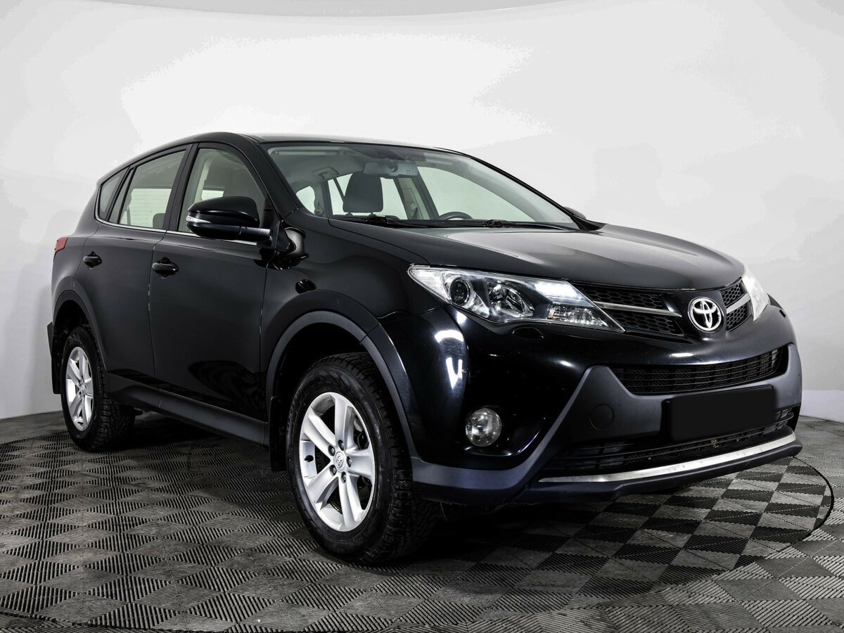 Toyota RAV4 с пробегом — 2013 год. Фото: #2